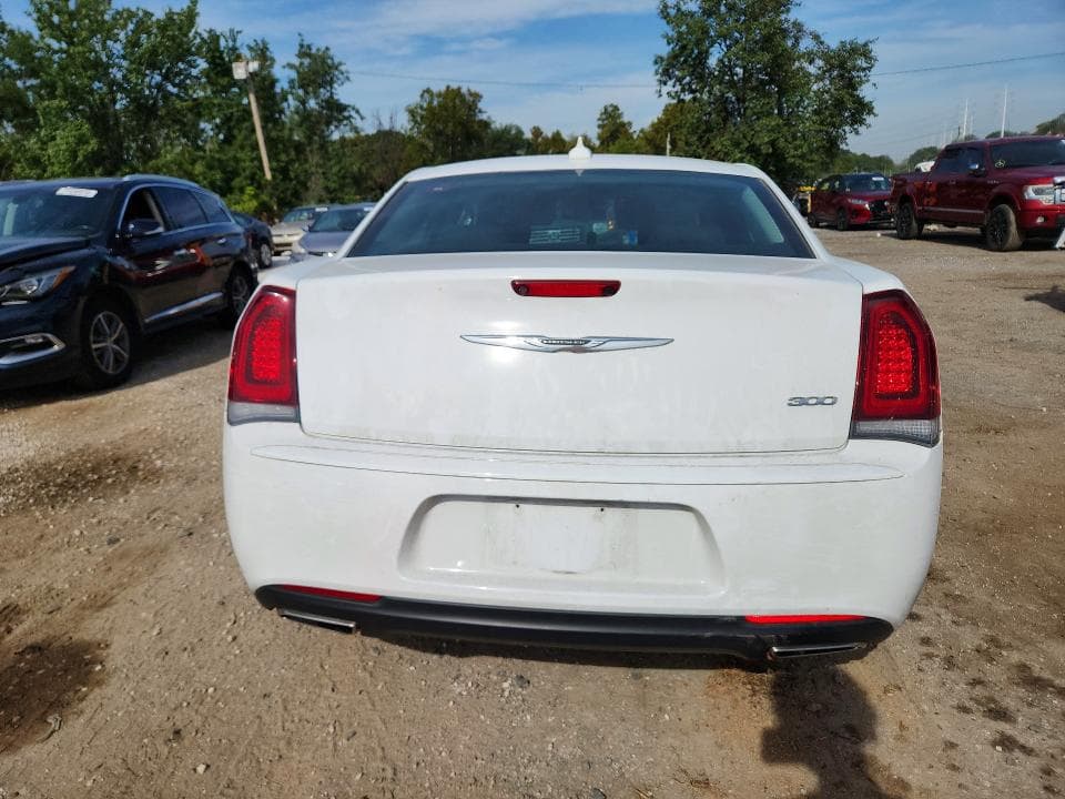 2019 CHRYSLER 300 TOURING 6