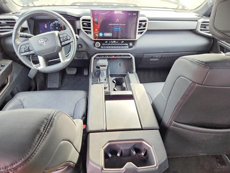 2025 TOYOTA SEQUOIA SR5 8