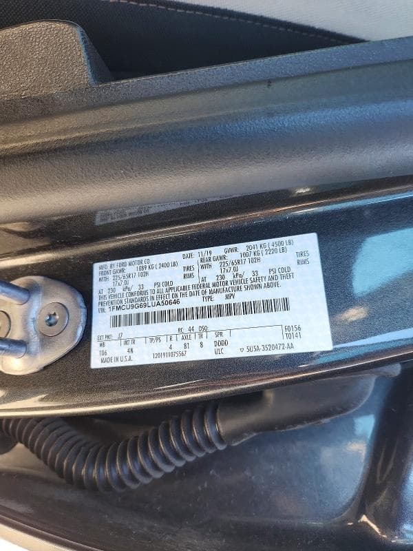 2020 FORD ESCAPE SE 13