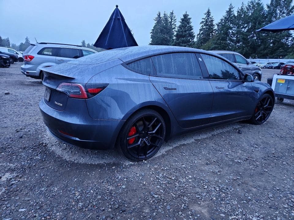 2023 TESLA MODEL 3 3
