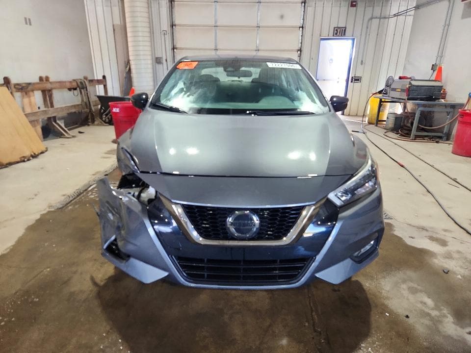 2020 NISSAN VERSA SR 5