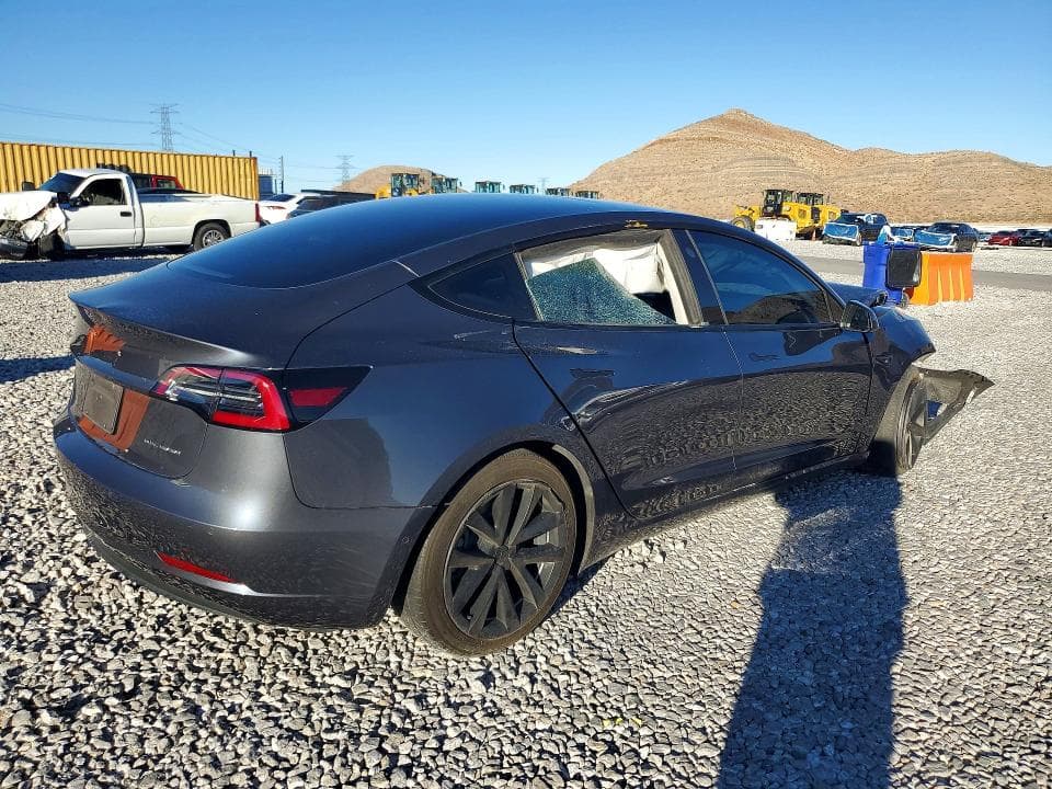 2022 TESLA MODEL 3 3