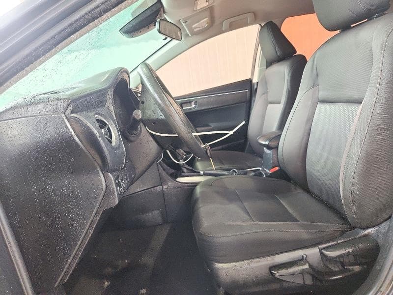 2018 TOYOTA COROLLA LE 7
