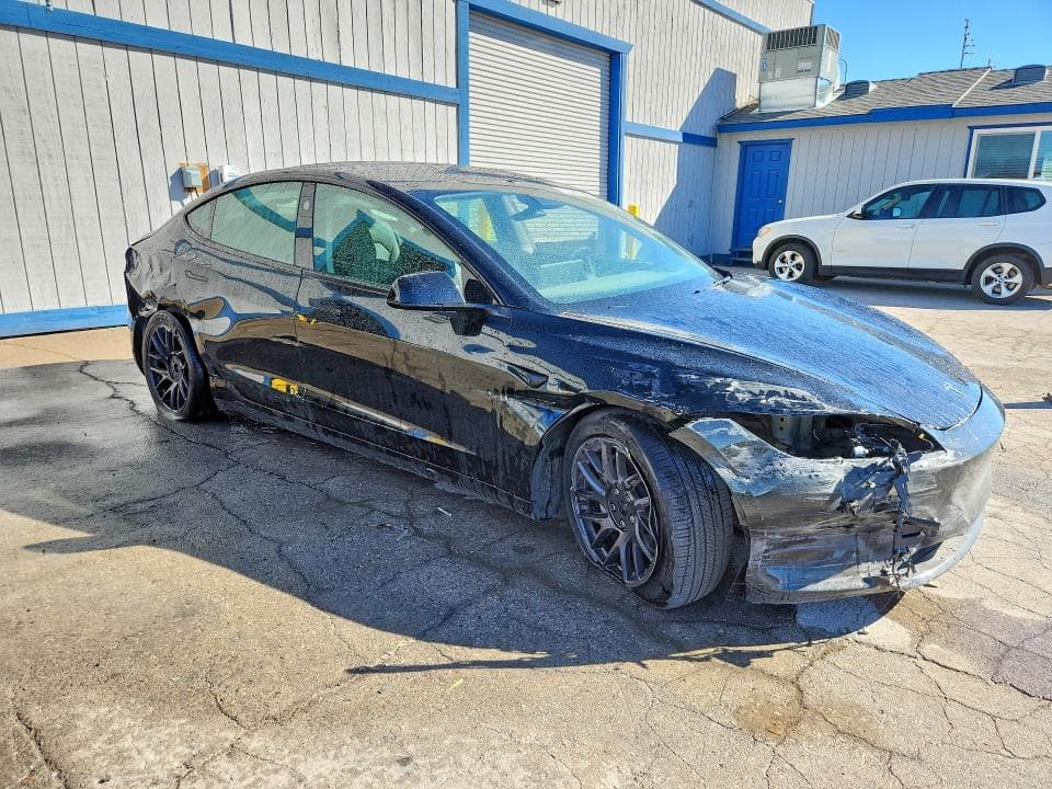 2024 TESLA MODEL 3 4