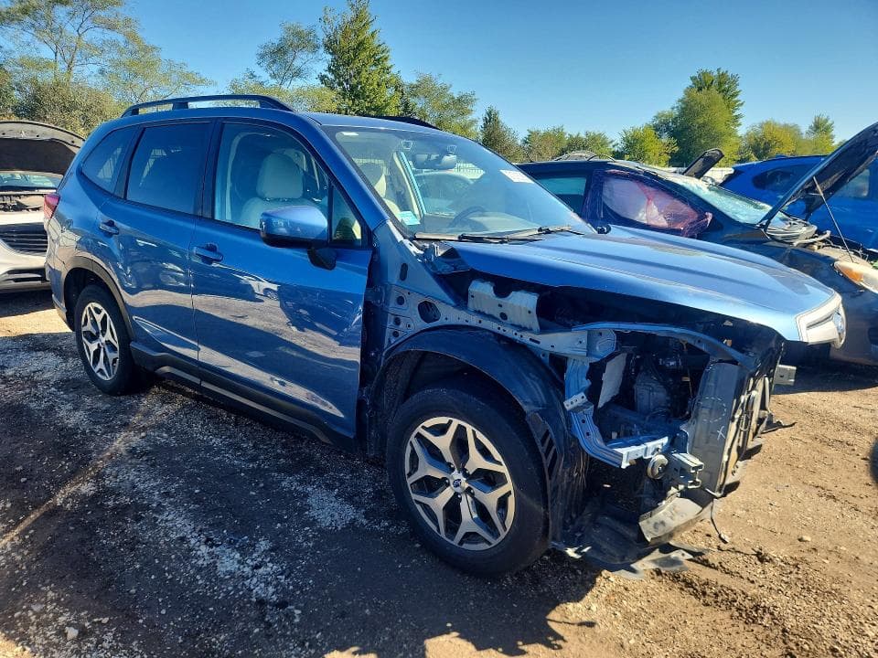 2019 SUBARU FORESTER PREMIUM 4