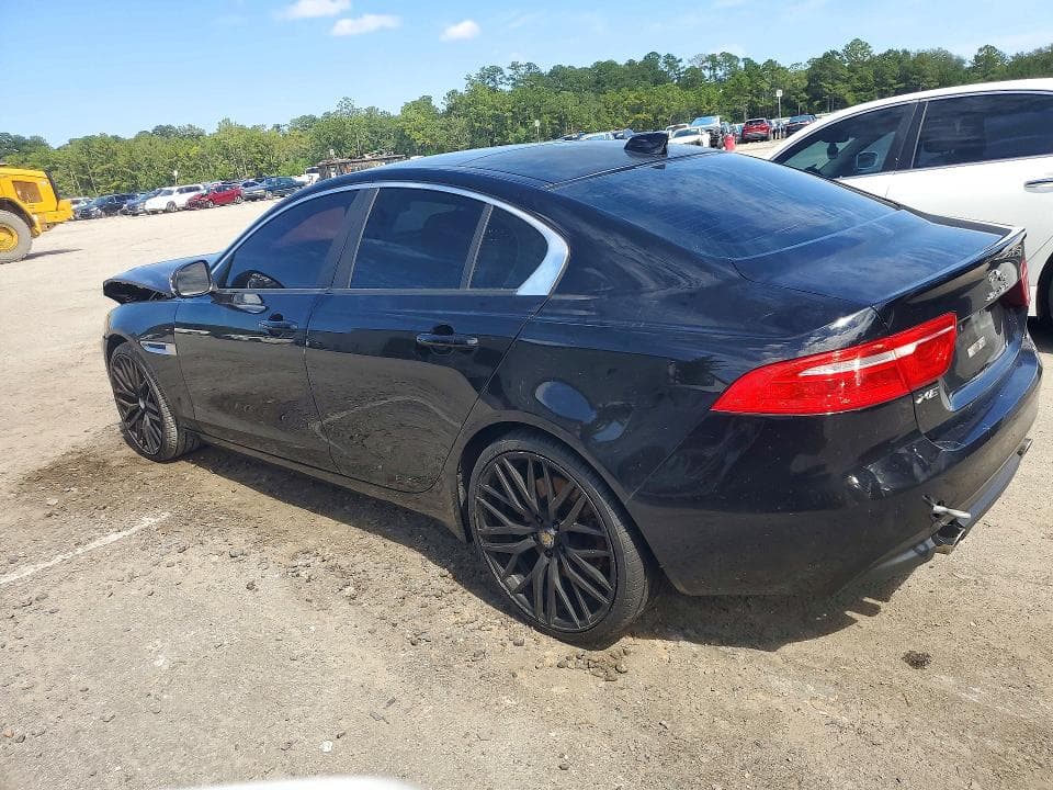 2017 JAGUAR XE 2