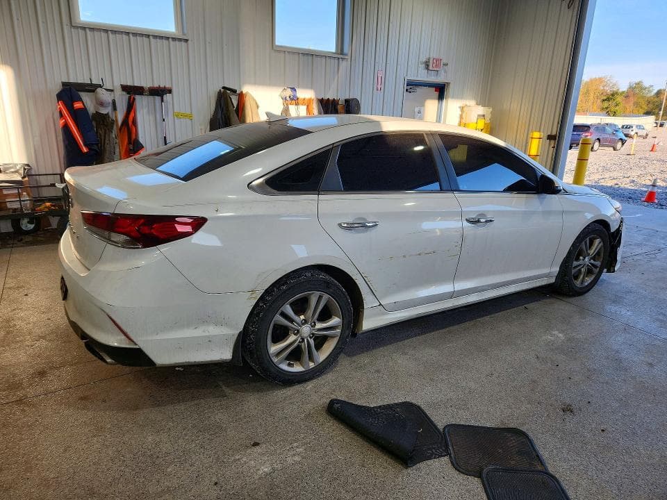 2018 HYUNDAI SONATA SEL 3