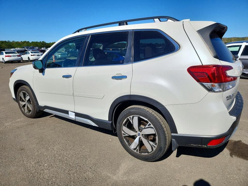 2019 SUBARU FORESTER TOURING 2