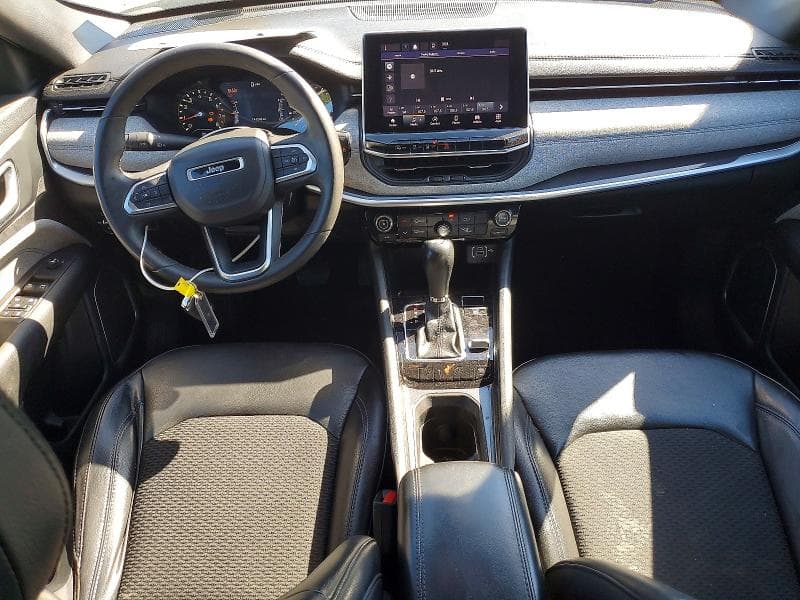 2023 JEEP COMPASS LATITUDE 8