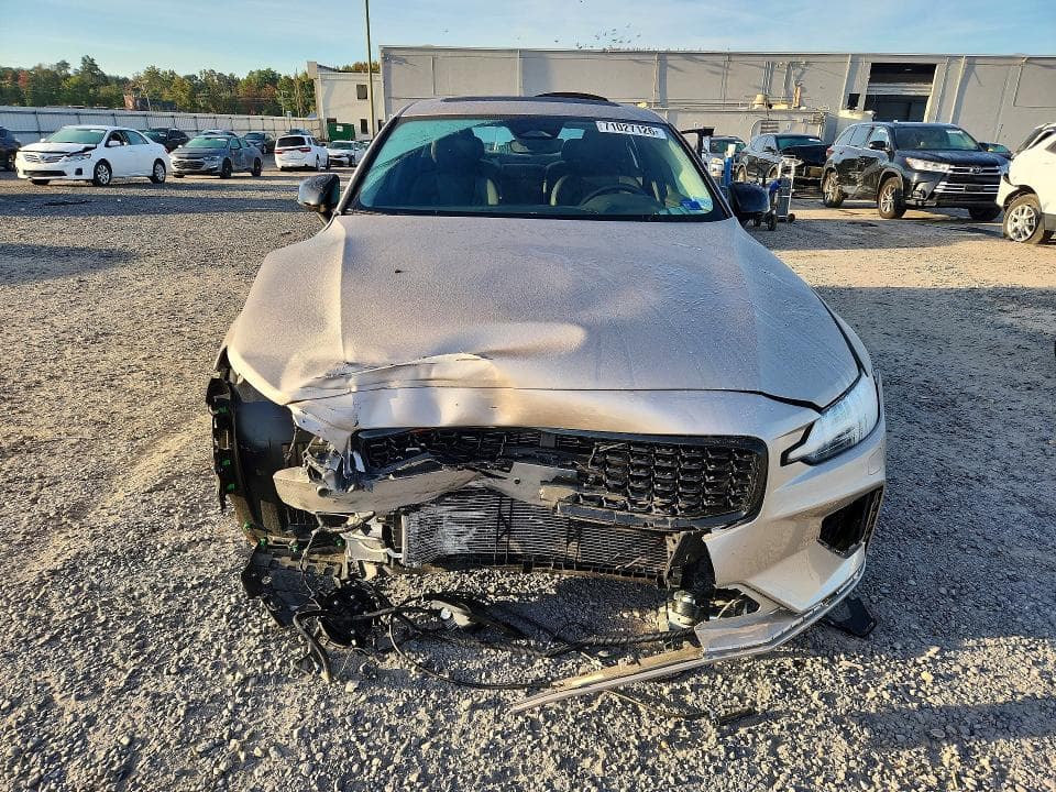 2024 VOLVO S60 PLUS 5