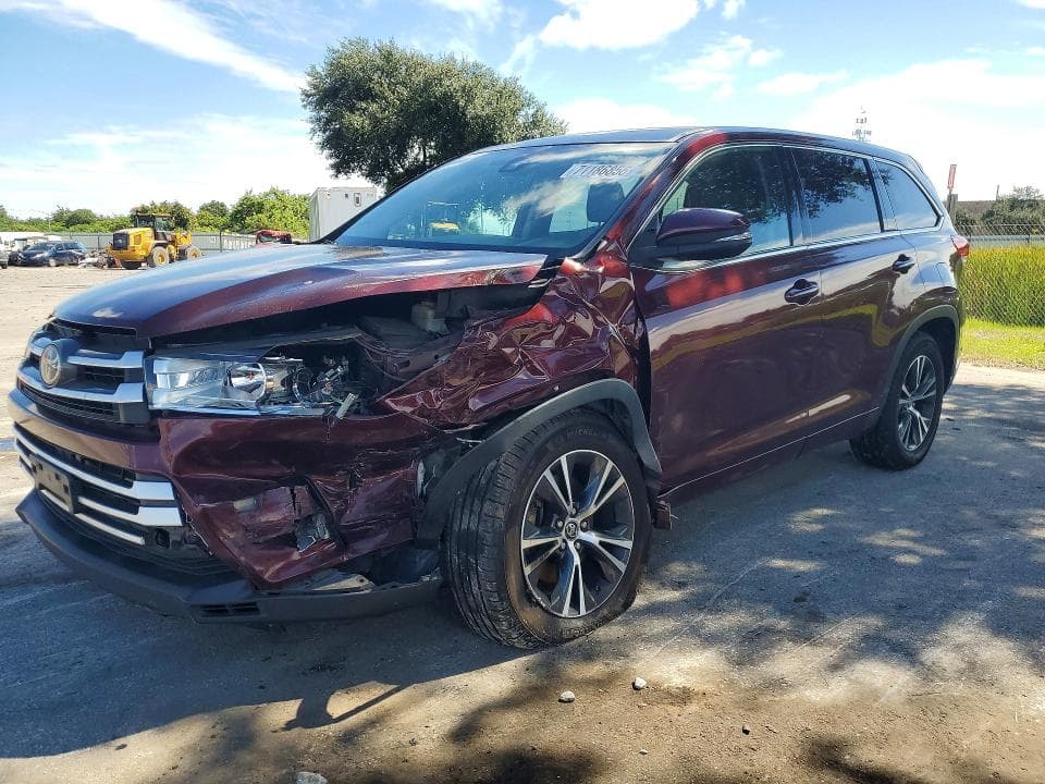 2018 TOYOTA HIGHLANDER LE PLUS - 1