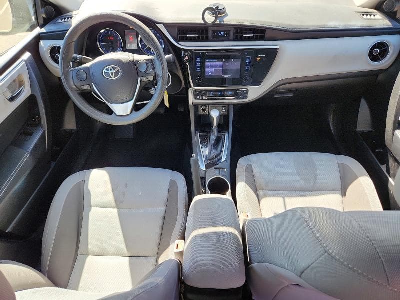 2017 TOYOTA COROLLA LE 8