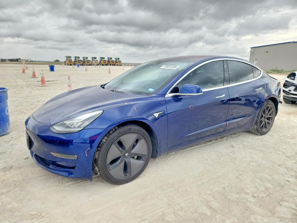 2018 TESLA MODEL 3 - 1