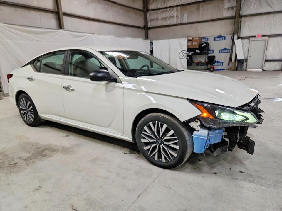 2025 NISSAN ALTIMA SV 4