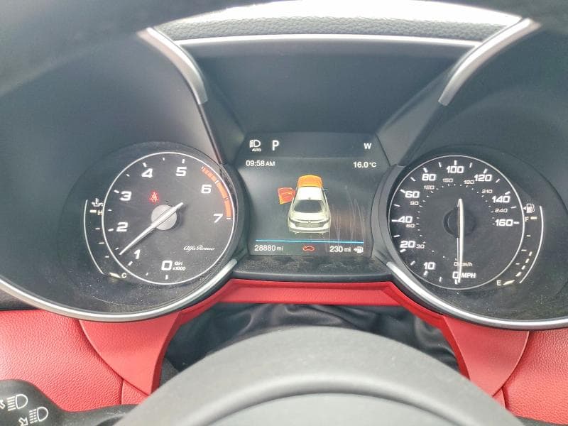 2018 ALFA ROMEO GIULIA TI 9