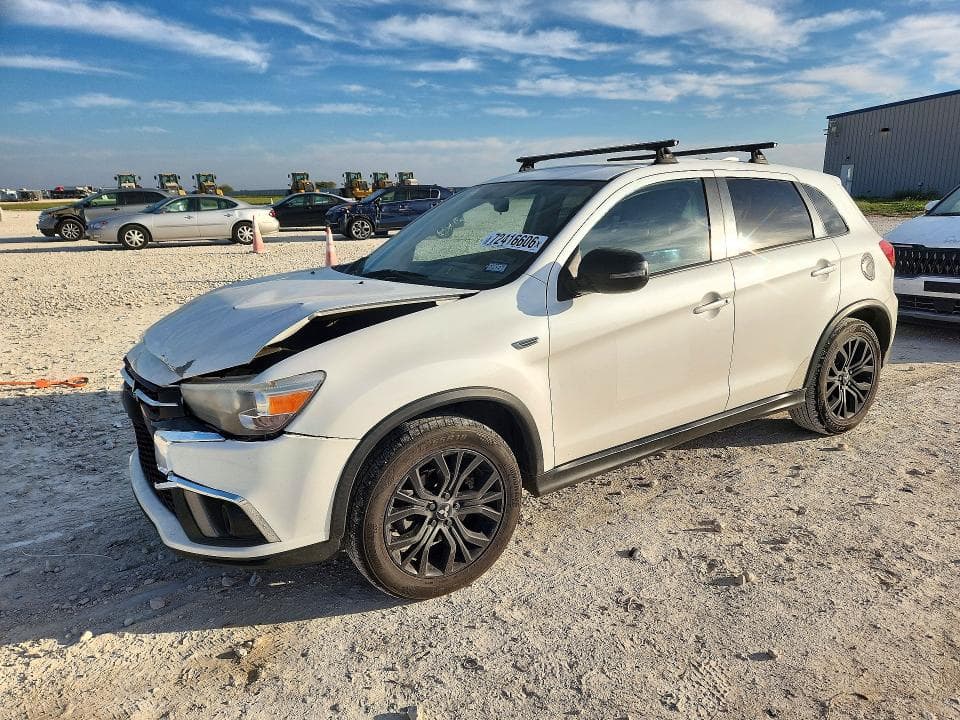 2018 MITSUBISHI OUTLANDER - 1