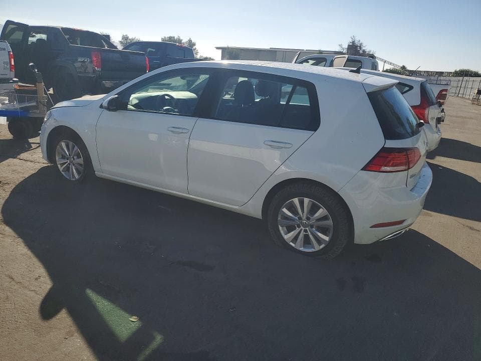 2020 VOLKSWAGEN GOLF 2