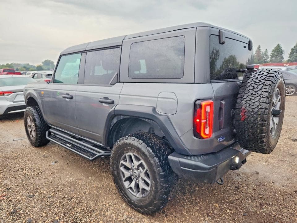 2023 FORD BRONCO BASE 2