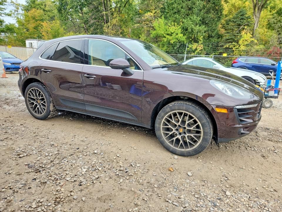 2017 PORSCHE MACAN S 4