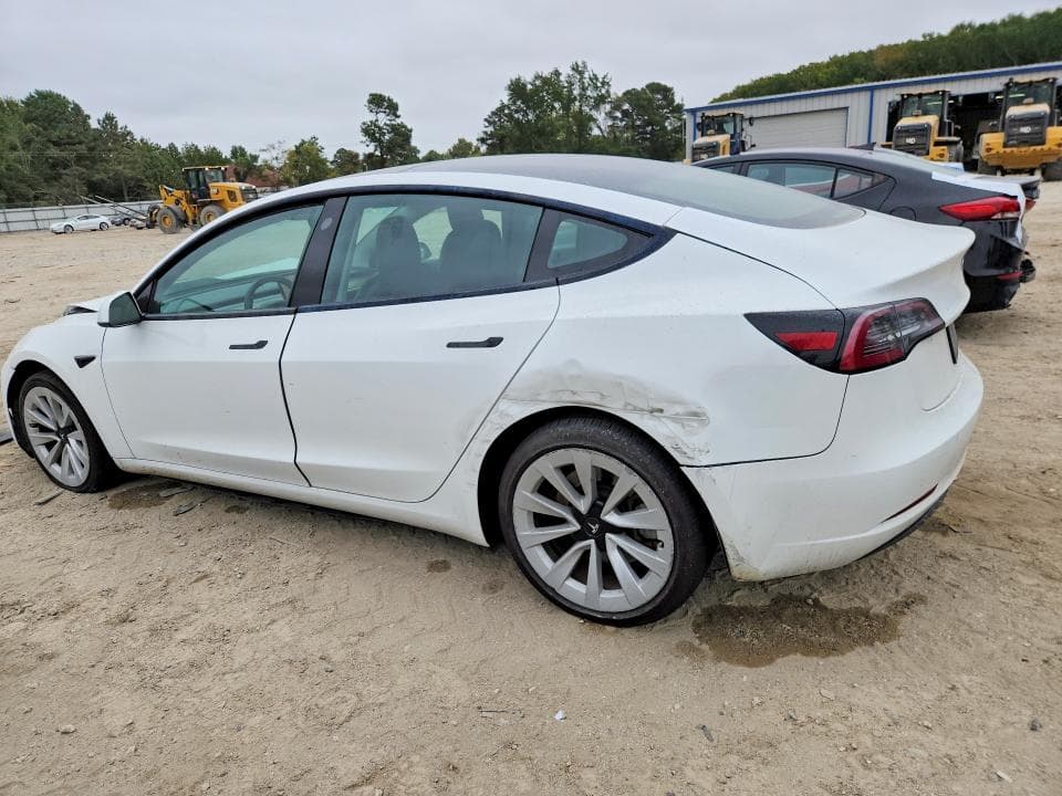 2023 TESLA MODEL 3 2