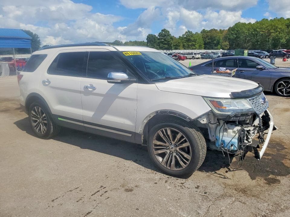 2017 FORD EXPLORER PLATINUM 4