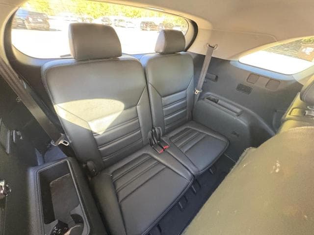 2018 KIA SORENTO EX 11