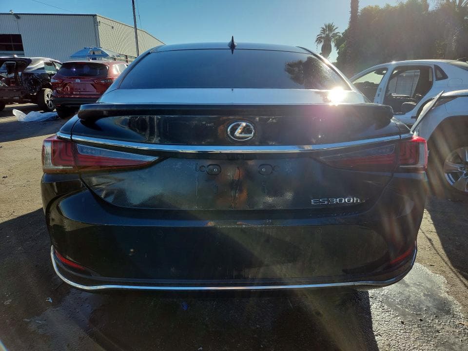 2023 LEXUS ES 300H BASE 6