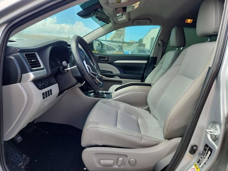 2019 TOYOTA HIGHLANDER LE PLUS 7