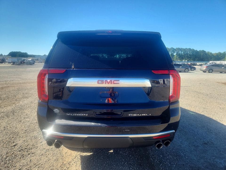 2021 GMC YUKON DENALI 6