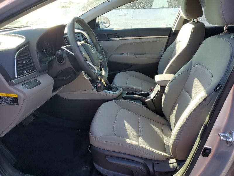 2017 HYUNDAI ELANTRA SE 7