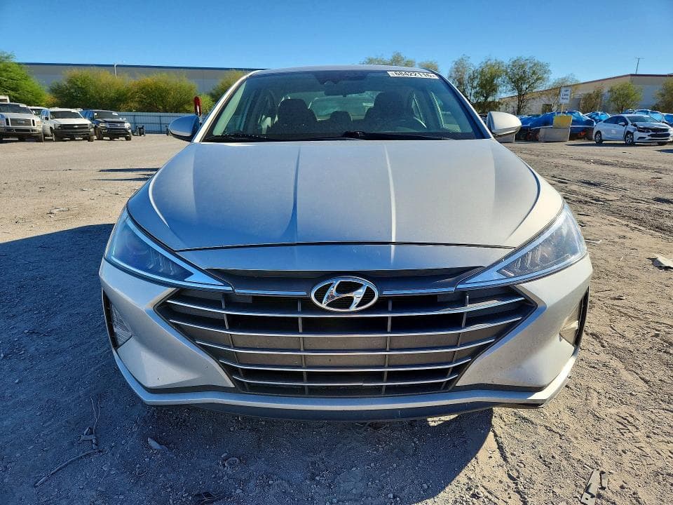 2019 HYUNDAI ELANTRA SEL 5