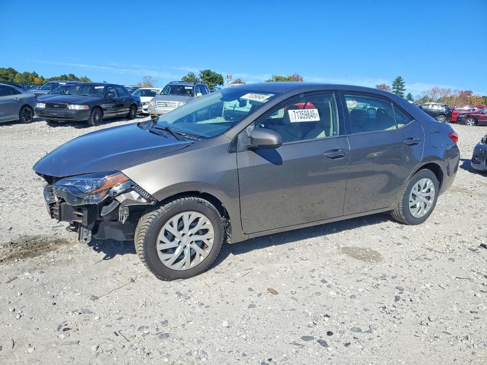 2017 TOYOTA COROLLA LE
