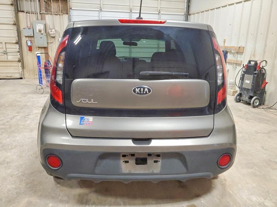 2017 KIA SOUL BASE 6