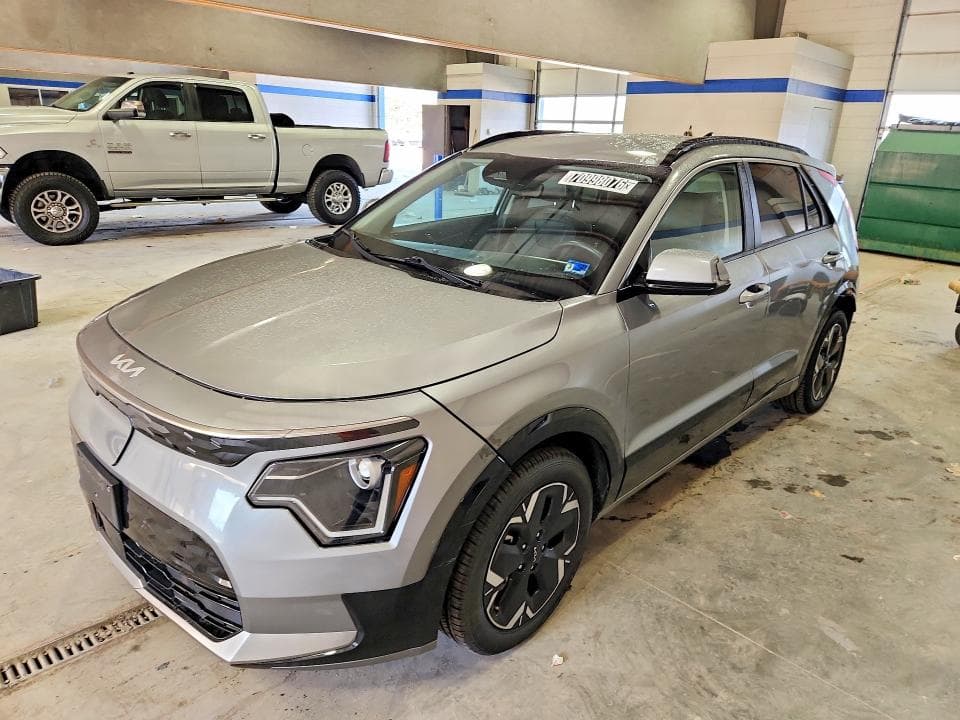 2023 KIA NIRO WIND
