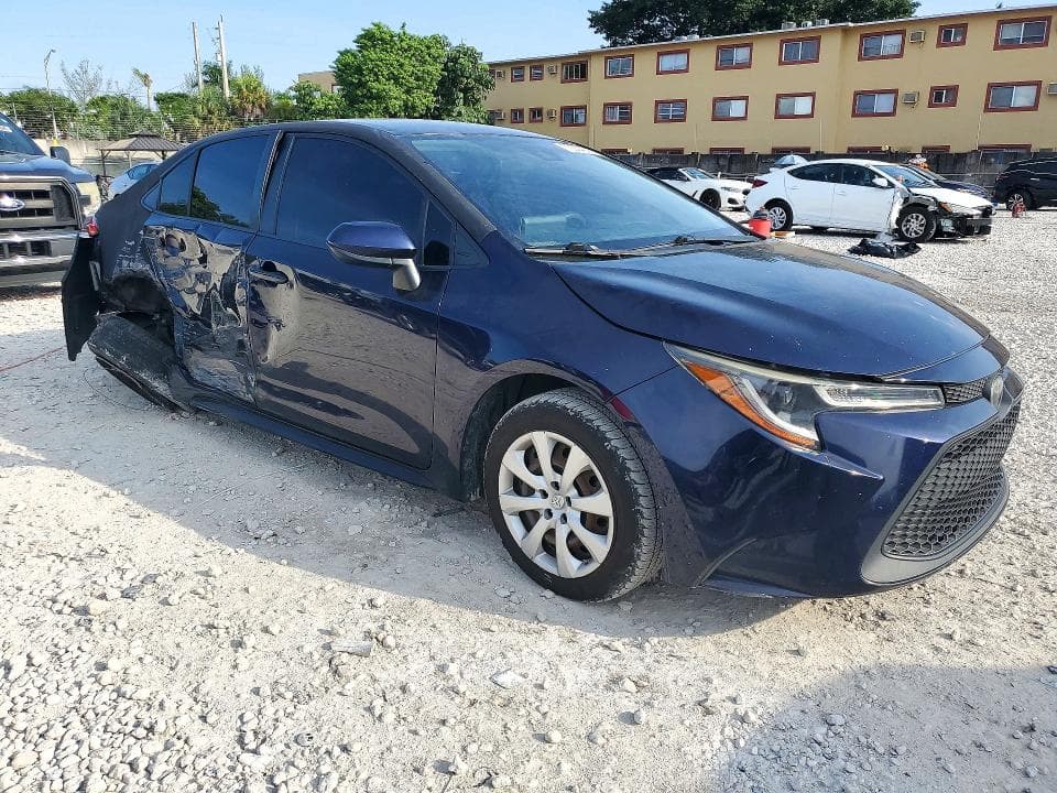 2020 TOYOTA COROLLA LE 4