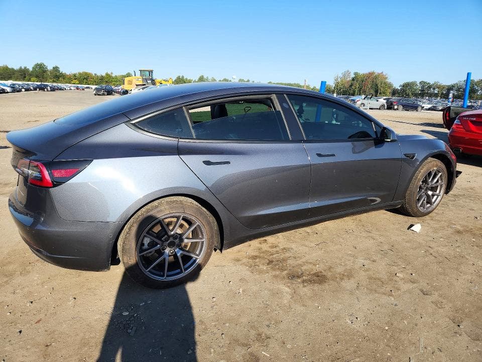 2022 TESLA MODEL 3 3