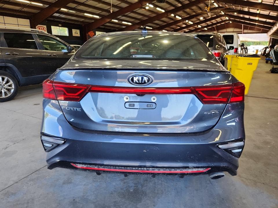 2021 KIA FORTE GT LINE 6