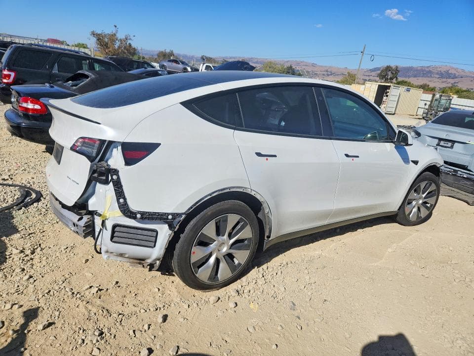 2021 TESLA MODEL Y 3
