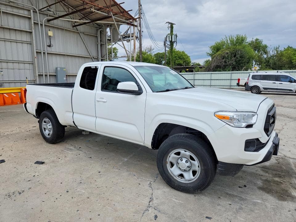 2023 TOYOTA TACOMA SR 4