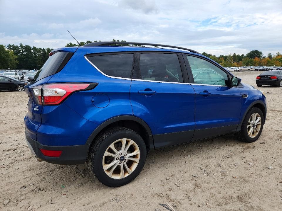 2017 FORD ESCAPE SE 3