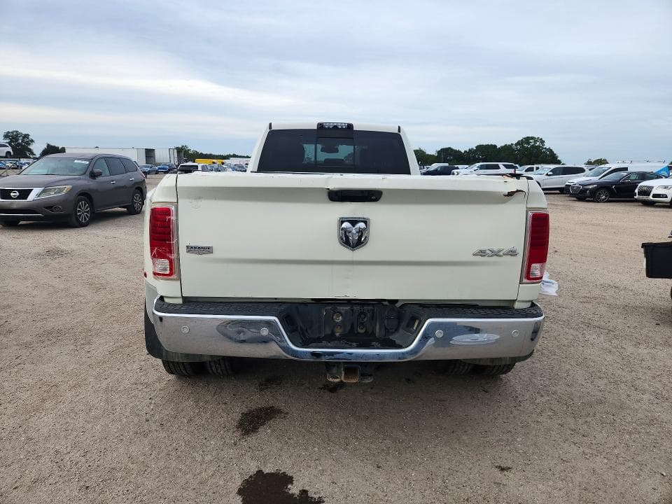 2018 RAM 3500 LARAMIE 6