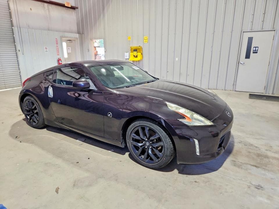 2017 NISSAN 370Z BASE 4