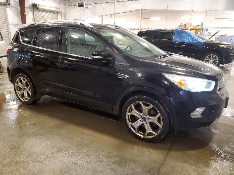 2017 FORD ESCAPE TITANIUM 4