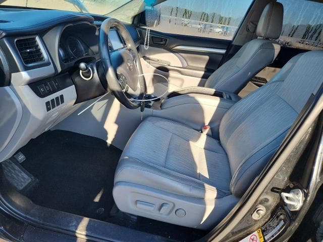 2019 TOYOTA HIGHLANDER LE 7