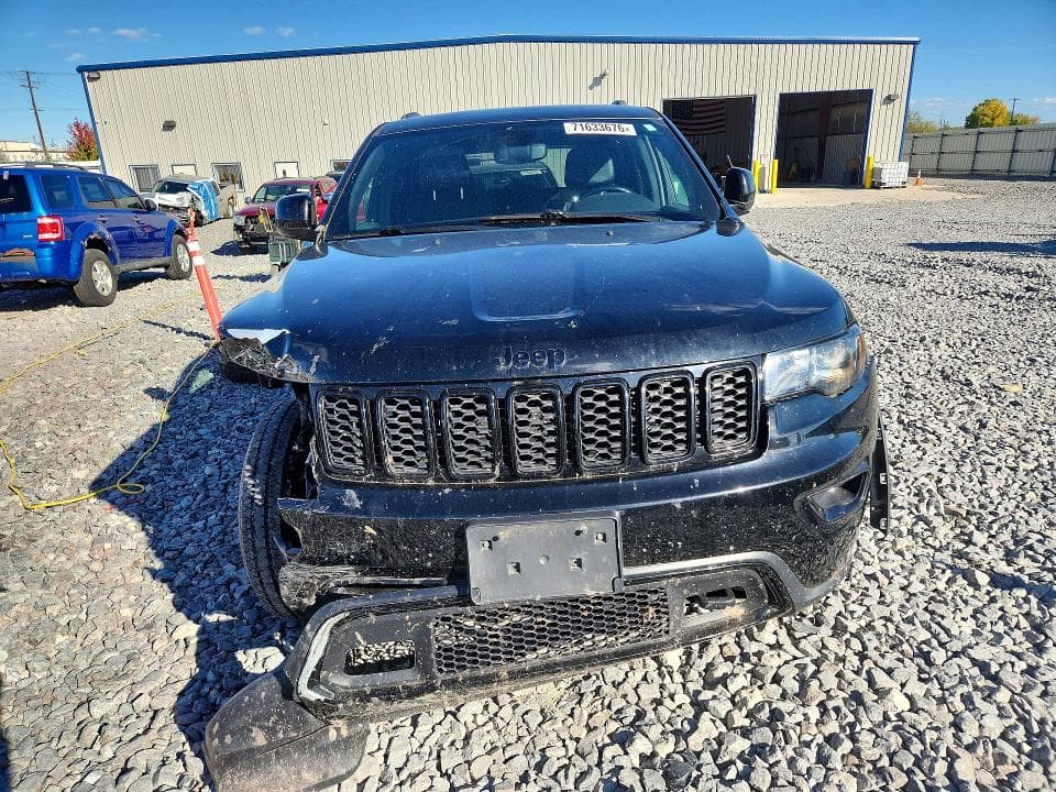 2020 JEEP GRAND CHEROKEE LAREDO 5