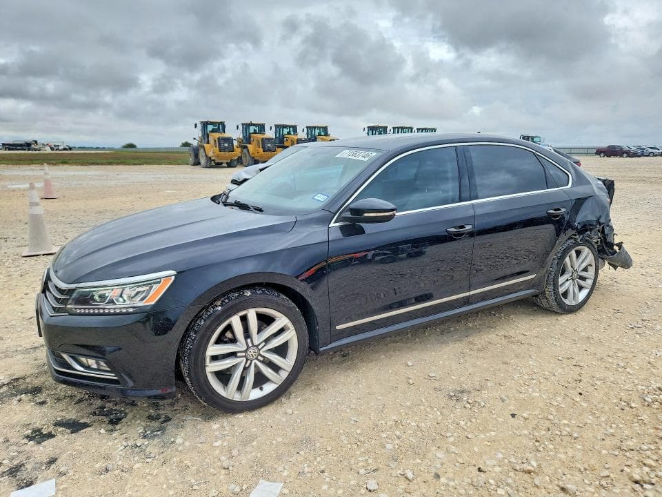 2017 VOLKSWAGEN PASSAT SE - 1