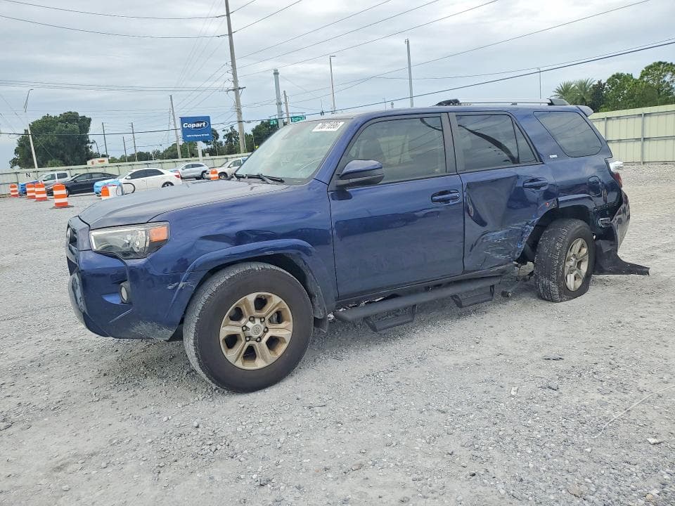 2020 TOYOTA 4RUNNER SR5 - 1
