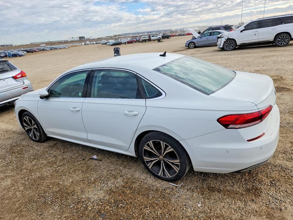 2020 VOLKSWAGEN PASSAT SEL 2