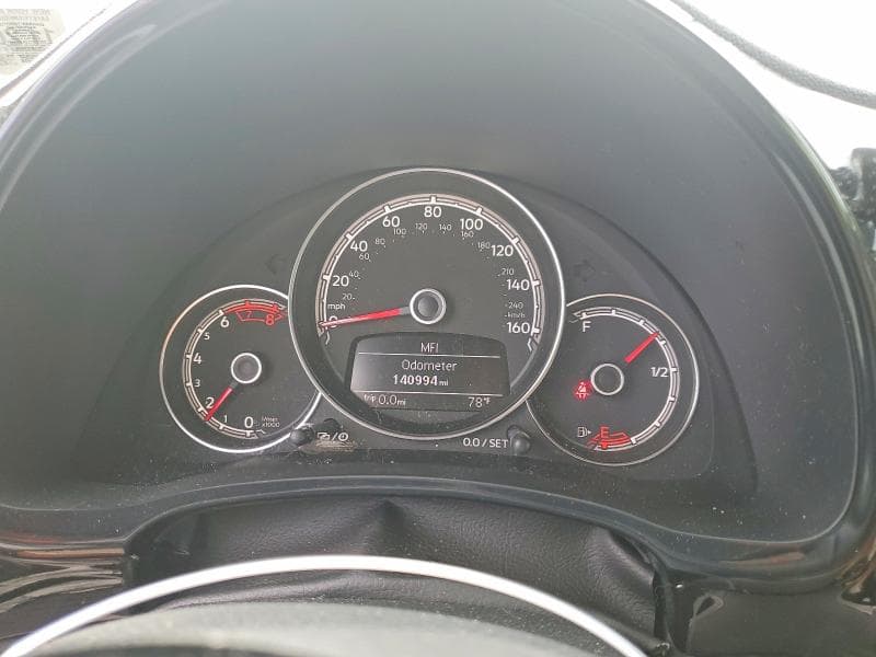 2017 VOLKSWAGEN BEETLE 1.8T 9