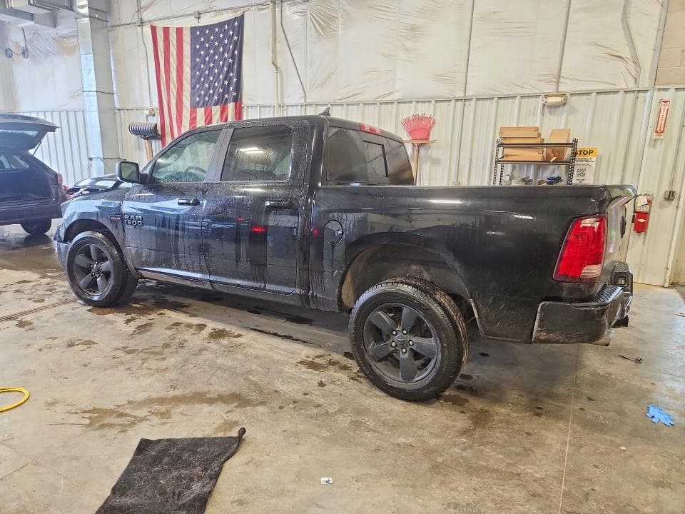 2019 RAM 1500 CLASSIC SLT 2